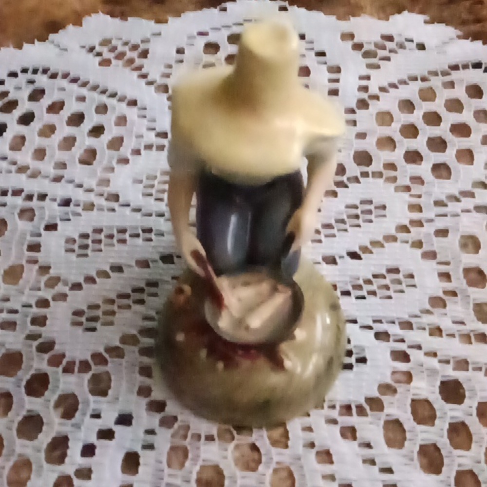 Royal Dalton Figurine